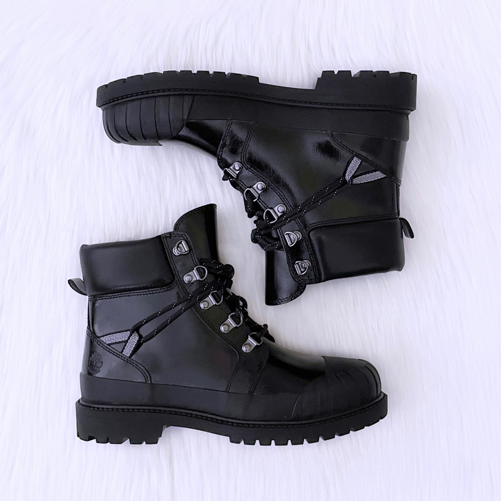 Timberland Women’s Heritage 6 Inch Rubber Toe Waterproof Black Boots - Picture 2 of 7